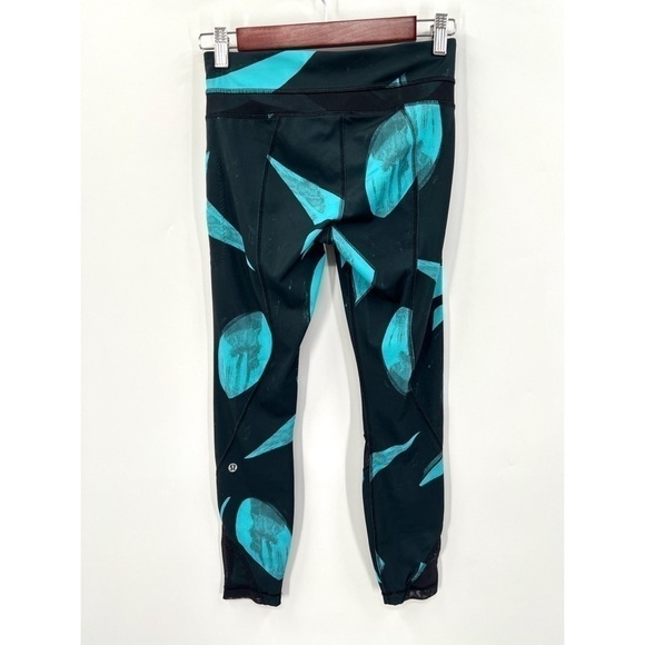 LULULEMON Woman's Two-Tone Blue Geometric Print Low Rise Active Leggings Size 4 - Picture 7 of 13